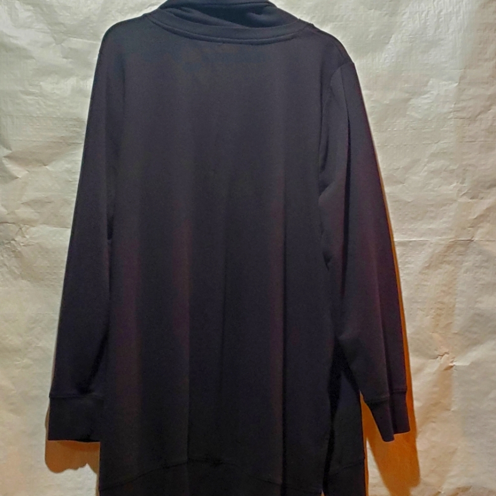 Fleece - Picture 2 of 3